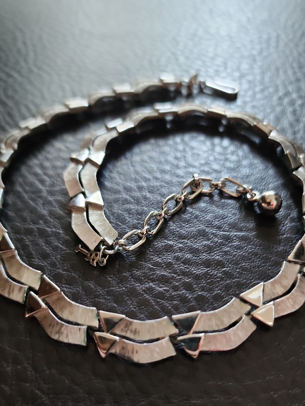 VTG Trifari Women's Silver-Tone Geometric Link Necklace